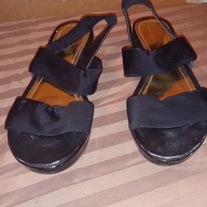 Reaction Kenneth Cole Sandals